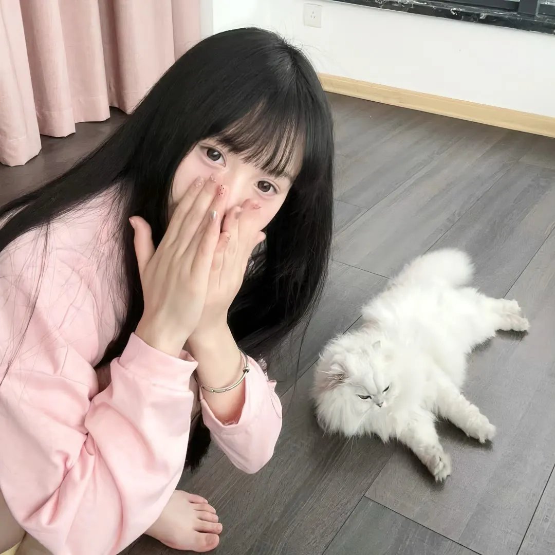 好女三头瞒